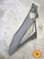 Бу пластик багажного отделения правый Renault Laguna 1, 7700842957, лифтбэк