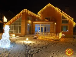 Монтаж демонтаж та продаж новорічних гірлянд