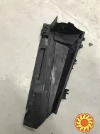 Бу крышка салонного фильтра Renault Laguna 1, 7700843100