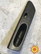 Бу корпус кнопки стеклоподъемника правой двери Renault Laguna 1, 7701672458