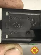 Бу кнопка аварийной сигнализации Renault Laguna 1, 7700822955, 822955