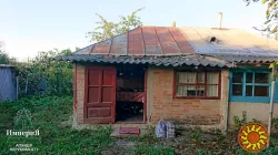 Півбудинку в Шамраівці.27 соток.Фундамент під новий будинок.