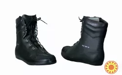 Ботинки пластиковые. Размер 43.5/28 см. Альпинизм, горный туризм.