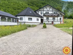 Продаж комплексу в горах