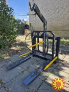 3 в 1: Гак для біг-бегів, вила для тюків, вила для підняття євро-піддонів