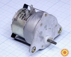 Куплю двигатель ДСОР-32-0.4-60 УХЛ4, ДСОР32-04-60, ДСОР 32 04 60, Р40-4-375/60 УХЛ4