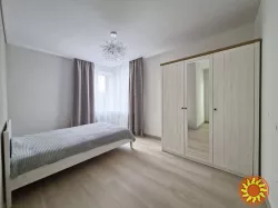 Продаж 2-во кімнатної квартири в ЖК Варварівка