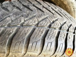 Шины 225/55r16 Goodyear Ultra Grip GW-3 (германия) 4шт - Bmw Audi Merc