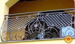 Создаем надежные ограждения и навесы для вашего дома и бизнеса