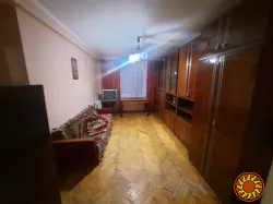 Сдам 3 комн. смежразд. кв. по пер. Качуровского (Новая Дарница)