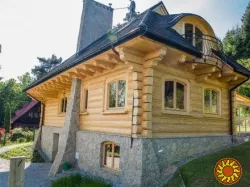 Купити зруби з дерева під ключ від Закарпат Зруб-Буд — якісне будівництво дерев’яних будинків