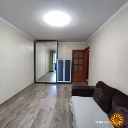 Сдам отличную 1-комнатную квартиру на Генерала Петрова.