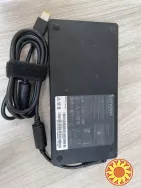Оригінальні потужні блоки живлення під ігрові ноутбуки.