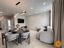 Дуплекс з ремонтом і меблями/авто навіс/Петропавлівська Борщагівка