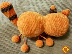 Іграшка велика м'яка в'язана Котик Кішечка помаранчева  ручна робота подарунок сувенір