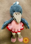 Іграшка м'яка в'язана пташка Ворона подружка модниця 50 см велика