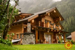 Купити дерев’яну церкву із зрубу під ключ від “Закарпат Зруб-Буд” — проєкти та ціни