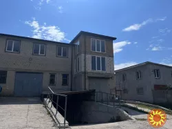 Здам в довгострокову оренду комерційне приміщення під СТО + офіс