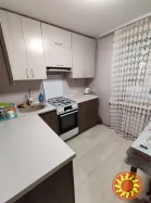 Продам 2 ком.кв. Запорожское шоссе 3.