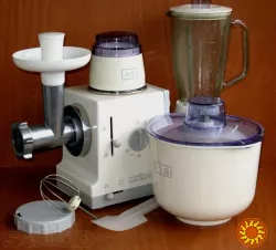 Кухонный комбайн Мрия в комплекте. Новый