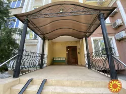 Квартира на Довженко вул.