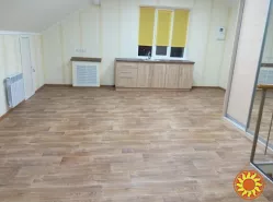 Оренда офісу на вул. Мрії, Берковець, генератор, ремонт, рез.інтернет