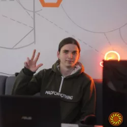 Вчитель інформатики та репетитор з програмування