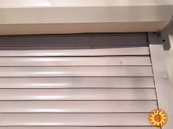 Ремонт захисних ролет та ролетних воріт, заміна шнура, електроприводу, пружин, роликів, замків, ремонт та відновлення, Дніпро, Придніпровськ, Новомос