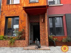 БЕЗ%, КАDЕНЮК homes — життя на власній планеті!