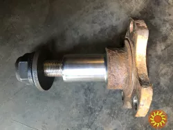 Ступиця поворотний кулак Форд Транзит.