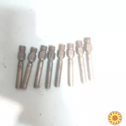 Форсунка паливна Mercedes m110/102 w126/w124/w460 0437502010 Bosch