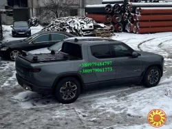 Силова кришка для кузова пікапа Rivian R1T – захист, стиль та функціональність!