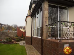 розсувні перегородки, розсувні двері, розсувні балкони, тераси