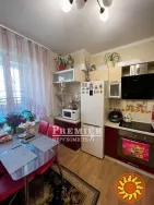 2-кімнатна квартира на Висоцького з ремонтом. 60 кв.м