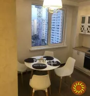 Продам 1-кімнатну квартиру з ремонтом на Бочарова!