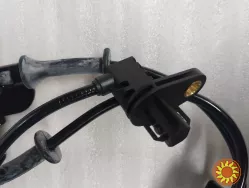 95680-0U000 95671-0U000 датчики АБС Kia Hyundai Киев
