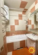 2-кімнатна квартира 56 кв.м на Сахарова. Меблі, техніка залишаються.