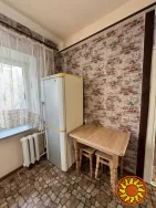 Пропонується до продажу двокімнатна квартира на Заболотного.