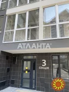 Терміново продам 1 кімнатну квартиру в центрі міста