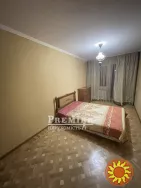 3-х кімнатна квартира в центрі Таїрова