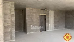 Двохкімнатна квартира Сахарова/Марсельська.