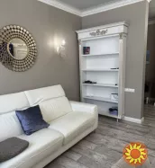 Пропонується до продажу євродвушка у клубному будинку.