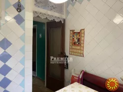 Пропонуэться до продажу простора та світла однокімнатна квартира, розташована на 4 поверсі, 5-поверхового будинку на Заболотного.