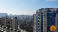 Продам 3 кімнатну квартиру в Аркаді ТОРГ