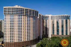 Продам 3 кімнатну квартиру в Аркаді ТОРГ