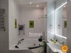 Продається шикарна 3-кімнатна квартира на Сахарова!