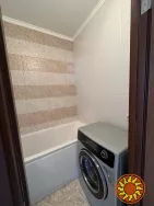 В продажу 1-кімн квартира 42м2 з двома лоджіями 34 тисячі жилий