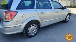 Продам Opel astra 2008 1.6 бензин