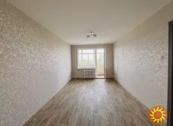 Продам однокімнатну квартиру в районі Лузанівки.