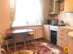 Продається 2-кімнатна квартира площею 48 кв.м.
